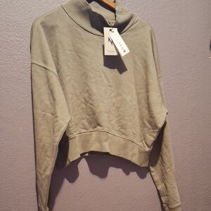 Women's Gray Cropped Sweatshirt